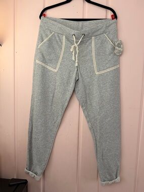 Democracy Light Gray Lounge Sweatpants with Cream Label Detail SzLarge